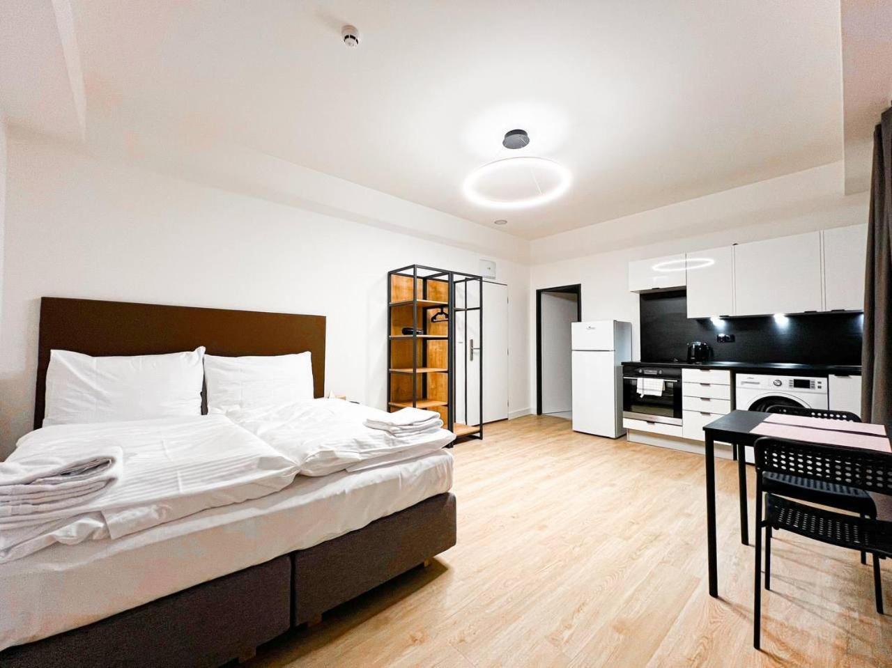Double or Twin Room,1771409008:JPEG
